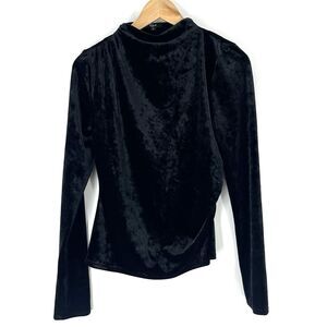 Rails Joelle Shirt Size Medium Black Velvet Long Sleeve Top Stretch Whimsigoth